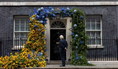 İngiltere Başbakanı Johnson’dan Kiev’e sürpriz ziyaret