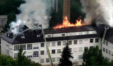 Prag’da hastanede yangın çıktı: 3 itfaiyeci yaralı