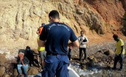 İzmir açıklarında 54 düzensiz göçmen yakalandı, 119 göçmen kurtarıldı