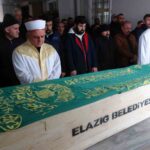 almanyadan izne geldi hatayda babasiyla enkaz altinda kaldi c17332c
