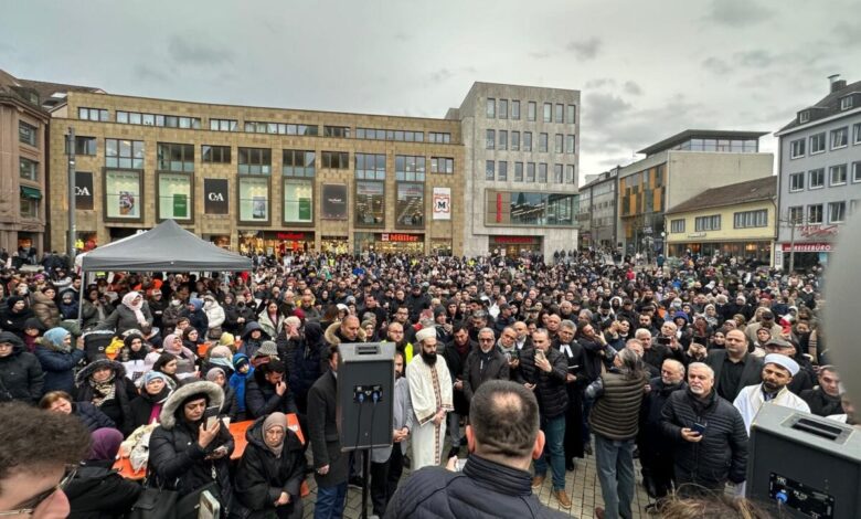 heilbronnda depremzedeler dualarla anildi