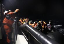 ayvacik aciklarinda yunan unsurlarinca olume terk edilen 40 kacak gocmen kurtarildi 1a19e9e