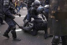 fransada protestocular polisle catisti 58 gozalti 0cee7e1